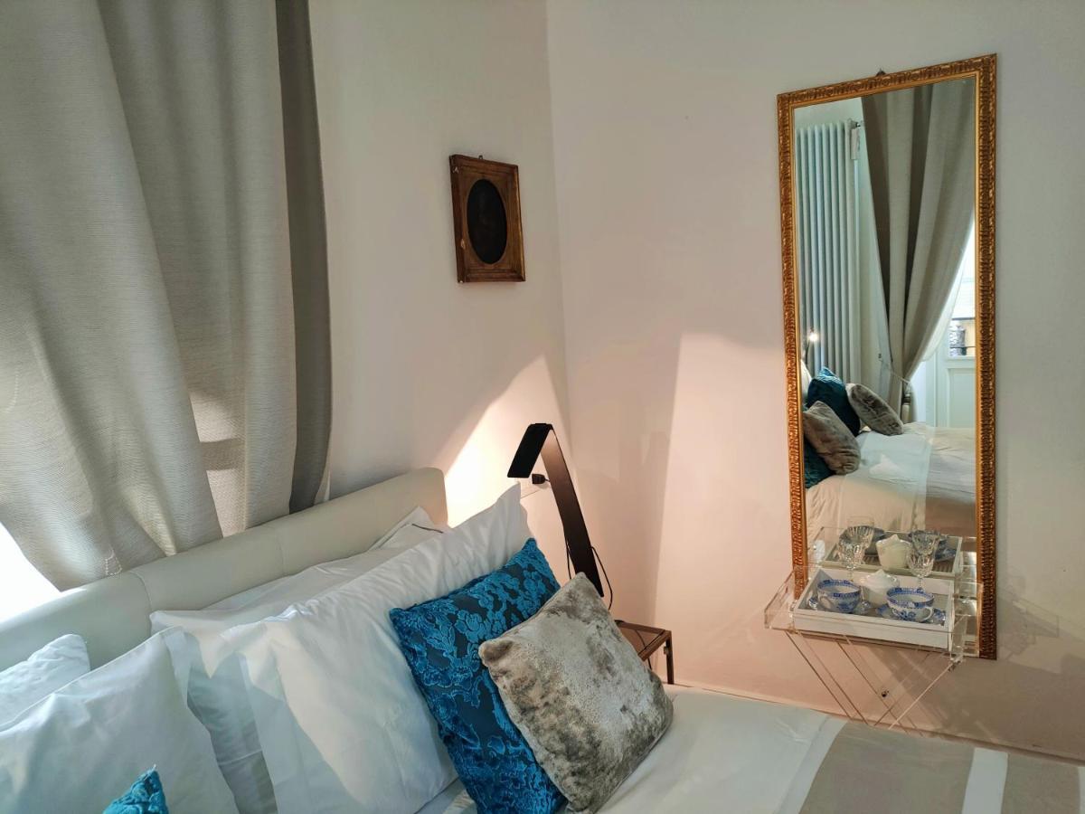 Piazza San Rocco Suite Art Verbania Esterno foto